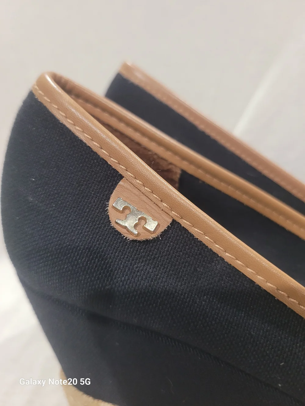 Tory Burch Black Tan Canvas Espadrille Wedge Sandals EUC 6.5